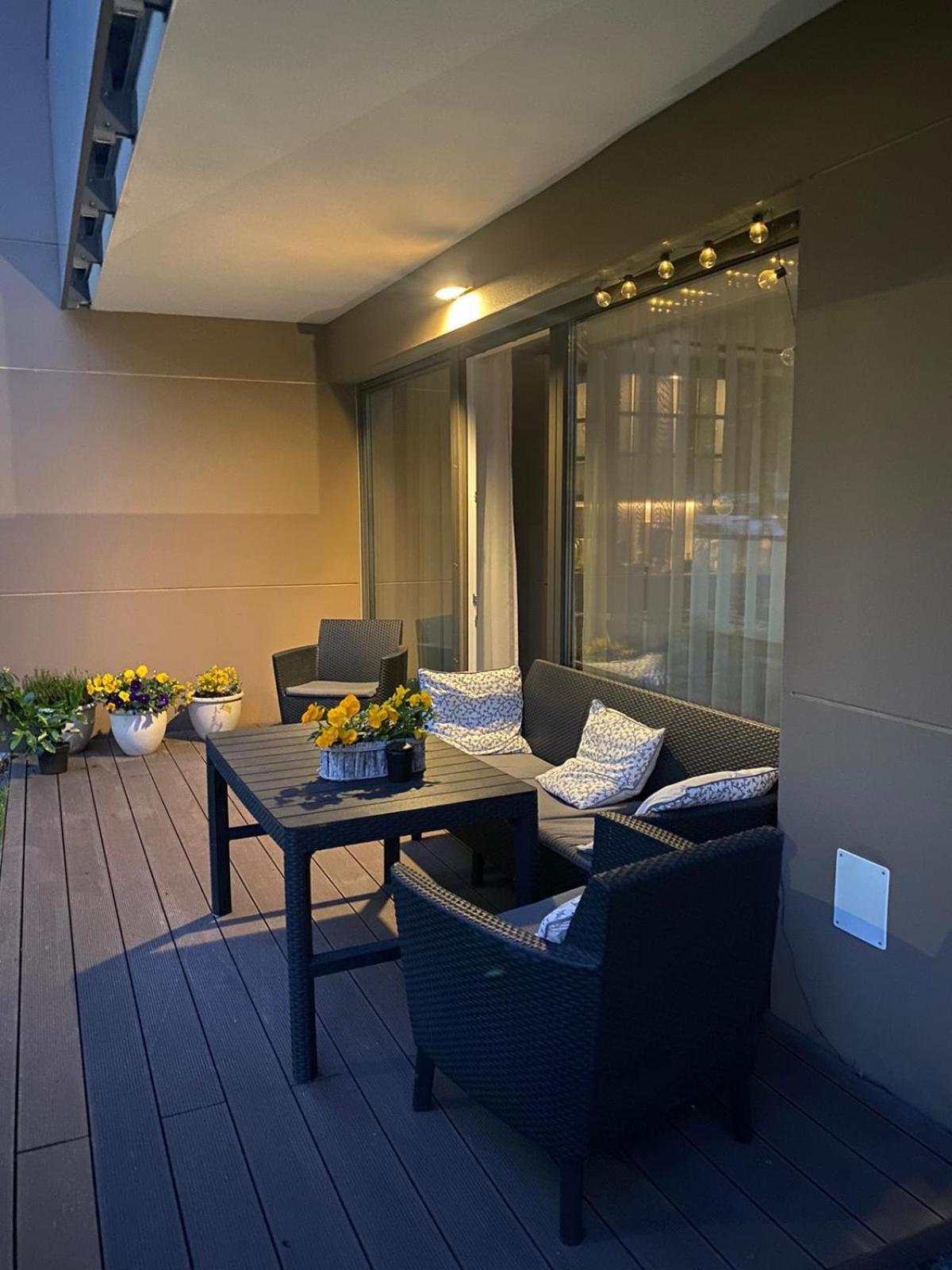 Lulu Apartments - Pod Masztami - Apartament Dwupokojowy - Basen Silownia Parking Kołobrzeg Kültér fotó